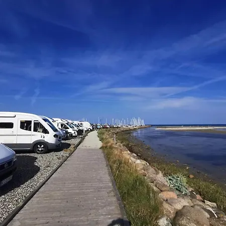 6 Person In Hadsund-by Traum